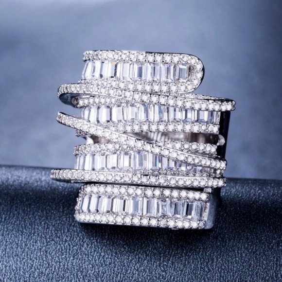 NEW 6.4 CT Silver Baguette Round Diamond Ring - Picture 9 of 9